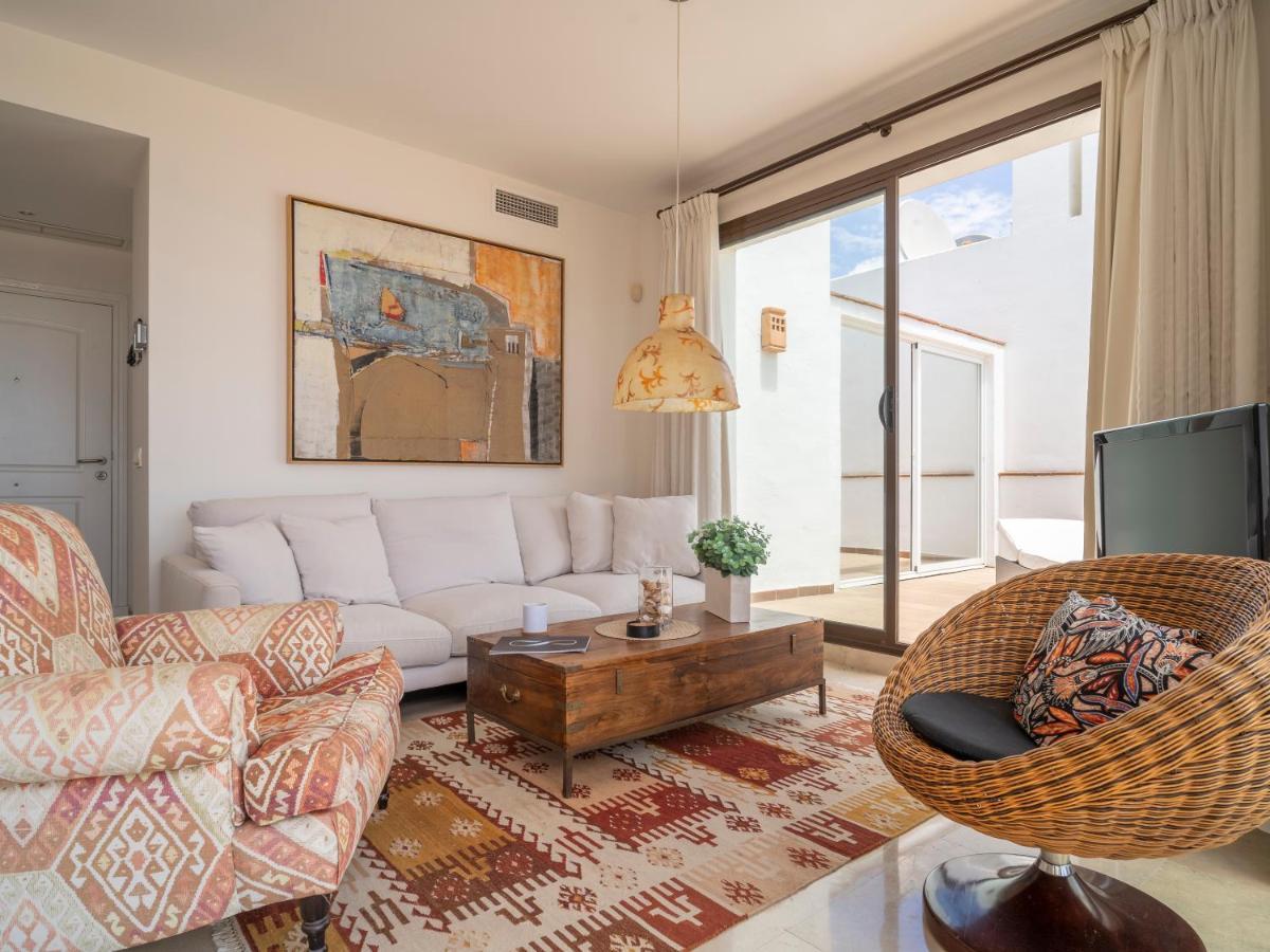Sanders Alcaidesa - Great Two-Bedroom Apartment With Terrace Ngoại thất bức ảnh